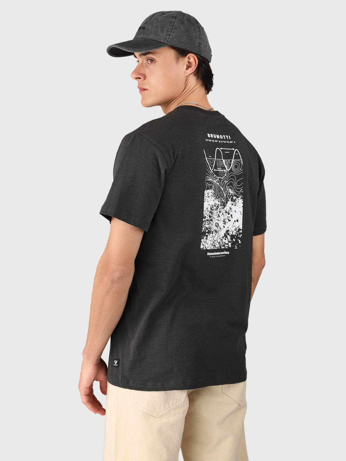 Arlo Men T-shirt | Pirate Black