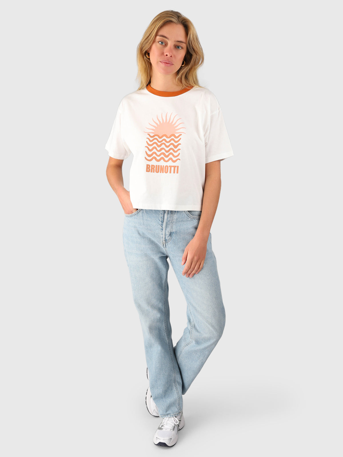 Saeda Dames Boxy T-shirt | Snow